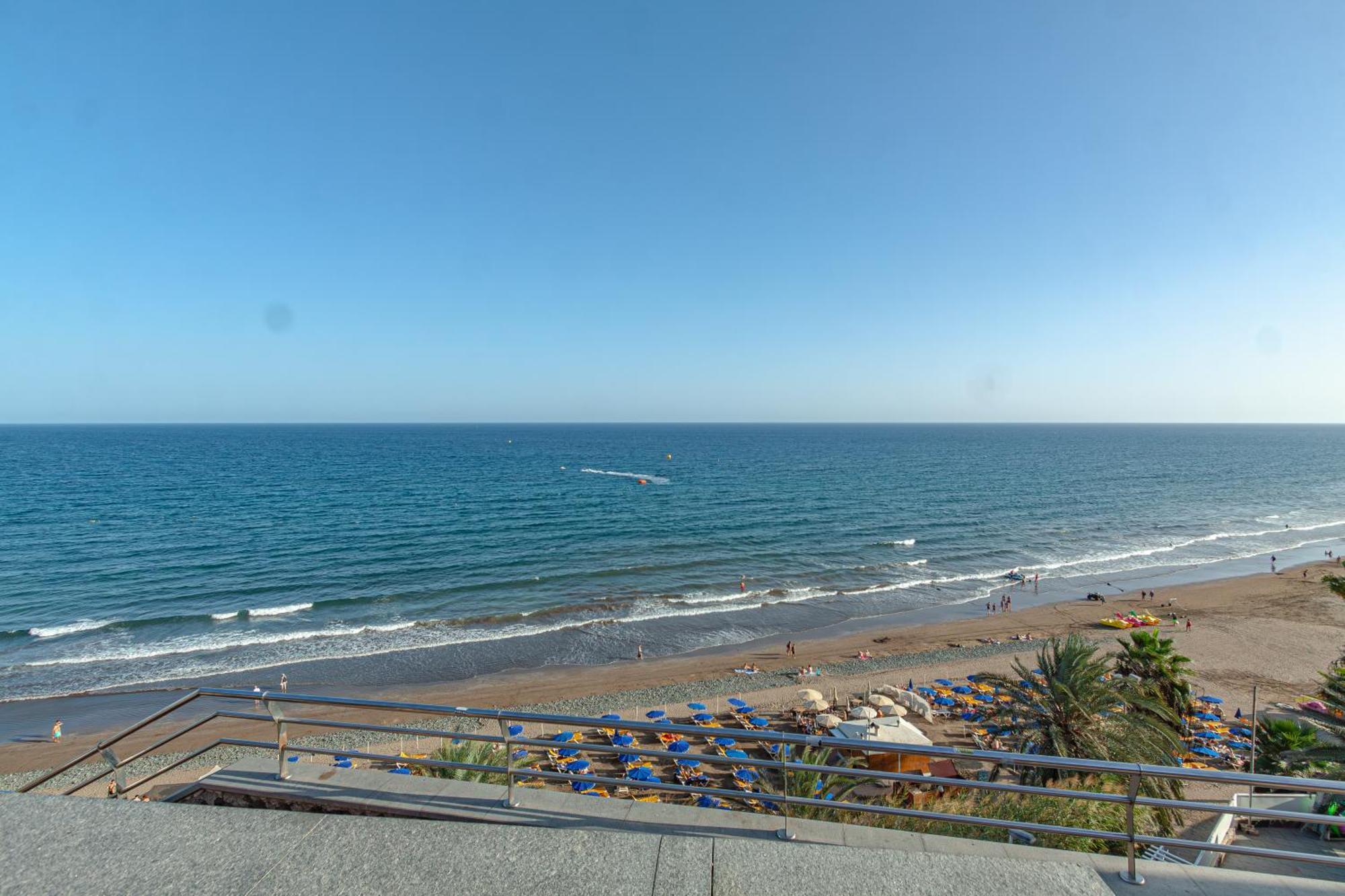 Apartamento Con Terraza Y Piscina En Playa Del Ing Playa del Inglés Esterno foto